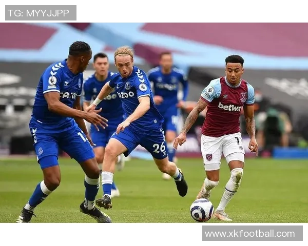 英超前瞻：黑猫挑战太妃糖能否逆袭成功引发关注